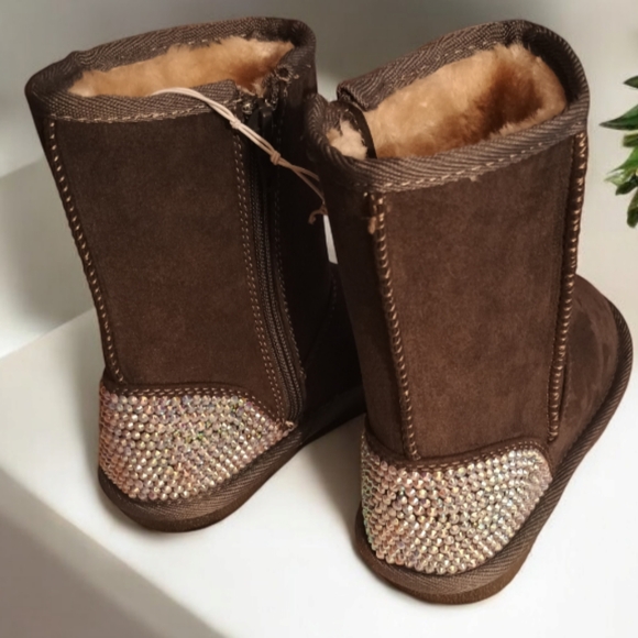 Fuzzy Bling Boots With Rhinestones - Picture 3 of 8